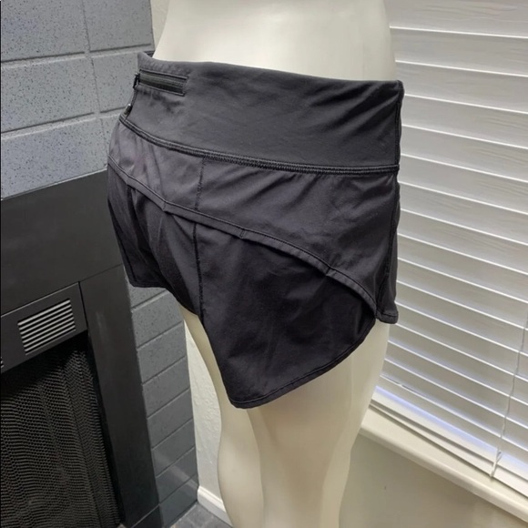 Lululemon speed up shorts - Picture 4 of 8